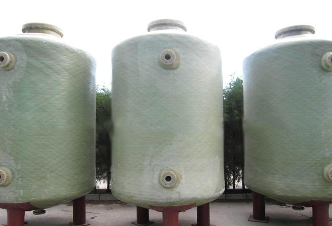 玻璃鋼罐為什么是水處理行業(yè)中常見的設(shè)備？